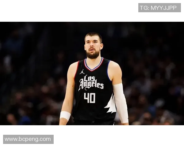 快船队惨败开拓者，遭遇两连败：球队面临考验，未来走向何方？